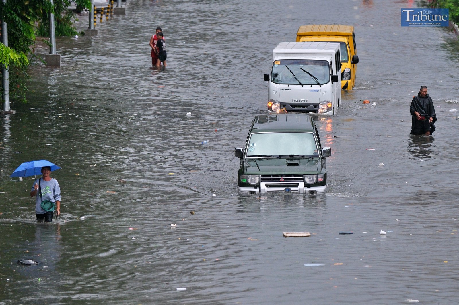 TRIBUNE-manila-submerged